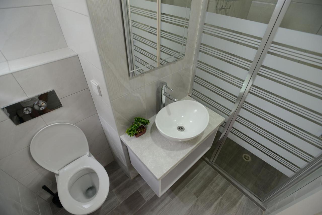 Olga Beach Apartment 28 Haifa Luaran gambar